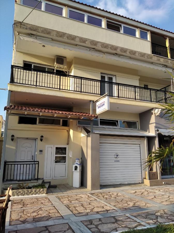 Poseidon Rooms Vrasná Exterior foto