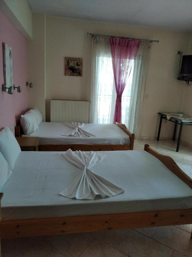 Poseidon Rooms Vrasná Exterior foto